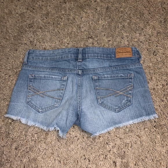 Aeropostale Jean Shorts - Picture 2 of 4